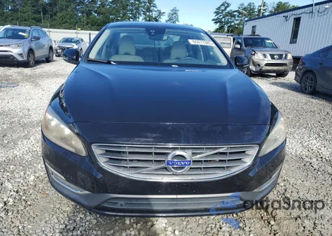 2016 Volvo S60 Premier из США, поврежденный, VIN LYV402FK6GB095862